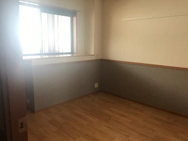 物件内観写真21　(洋室)