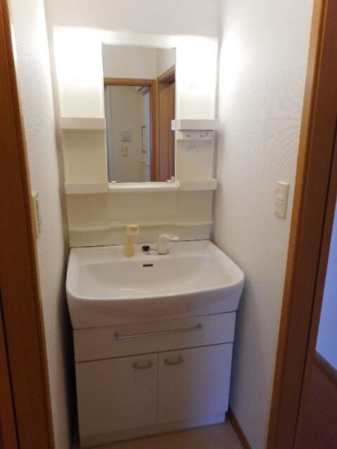 物件内観写真9　(写真は同タイプ別部屋)