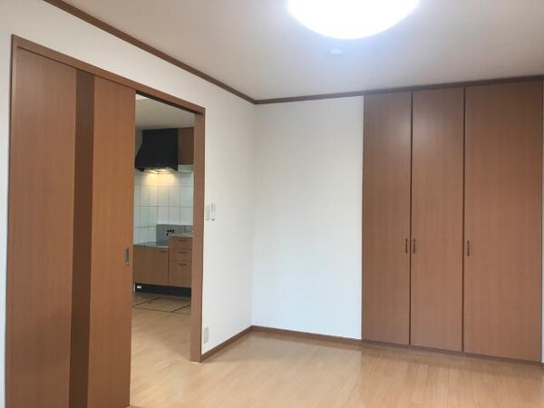寝室(南洋室)
