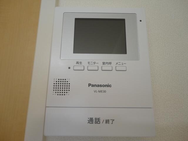 物件内観写真10　(カメラ付インターホン)