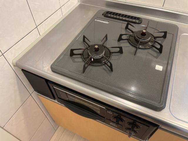 物件内観写真13　(グリル付二口ガスコンロ（イメージ）)