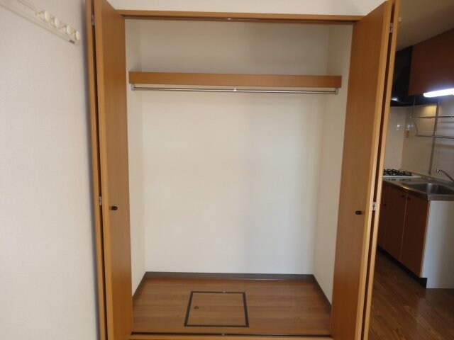 物件内観写真7　(クローゼット)