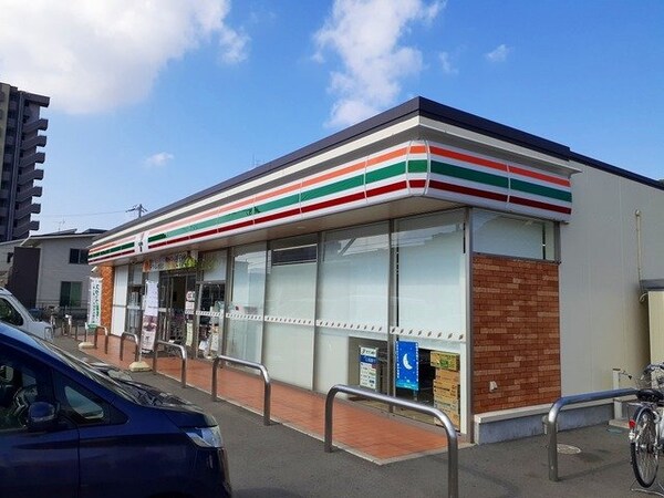 周辺環境(セブンイレブン福山松永4丁目店まで800m)