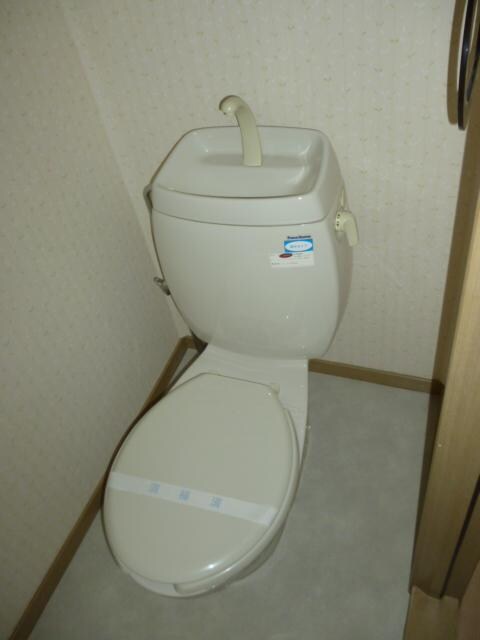 物件内観写真12　(トイレ)