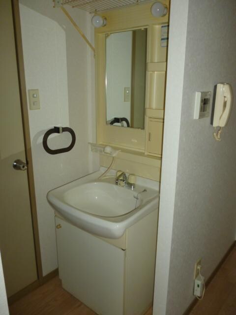 物件内観写真9　(洗面所)