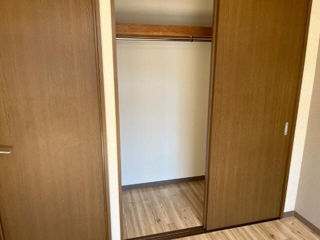 物件内観写真6　(クローゼット)