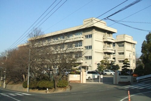 物件内観写真12　(福山市立伊勢丘小学校 1145m)