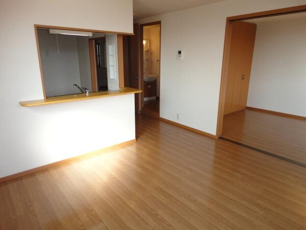 居室(LDK（13帖）)