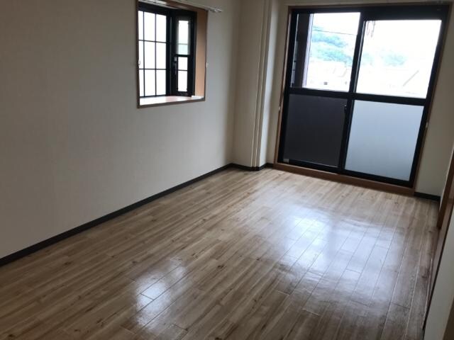 物件内観写真10　(ＬＤＫ（10.1帖）)