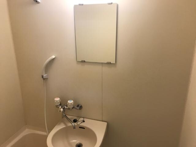 物件内観写真15　(洗面)