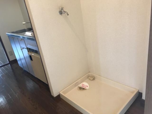 物件内観写真25　(洗濯機置場)