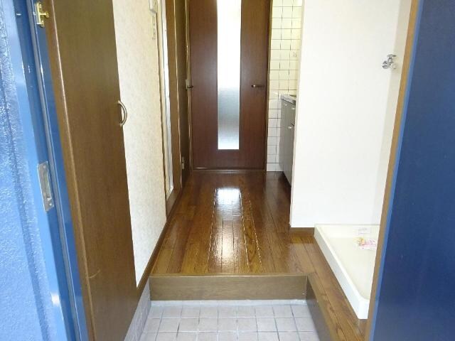 物件内観写真26　(玄関)
