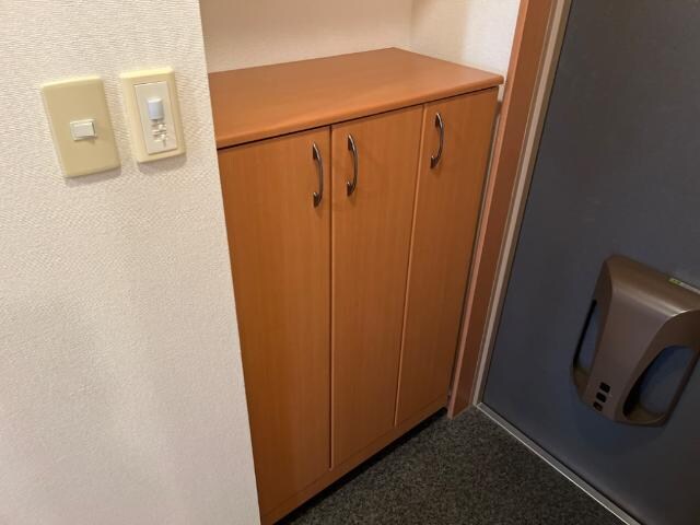 物件内観写真22　(下駄箱)