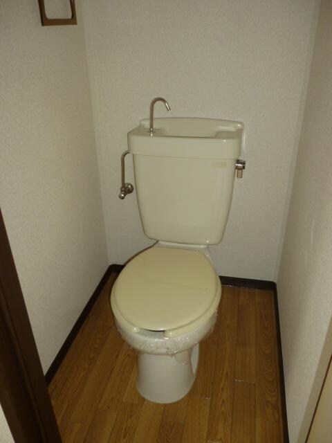 物件内観写真5　(トイレ)