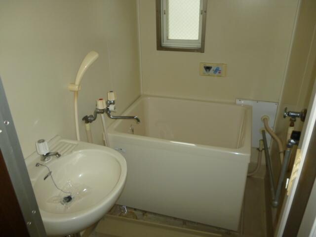 物件内観写真4　(風呂)