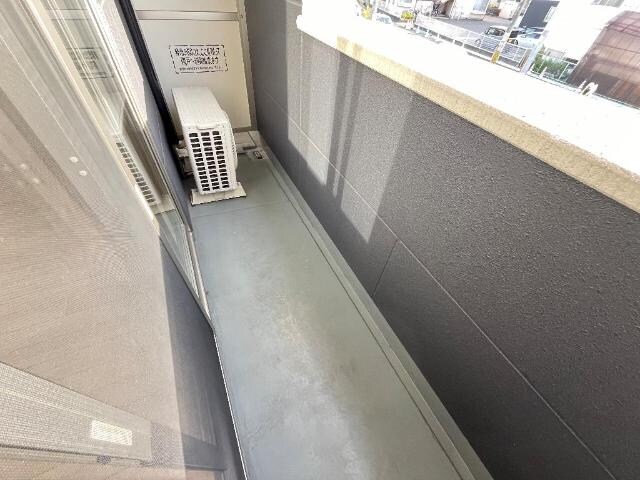 物件内観写真15　(ベランダ)