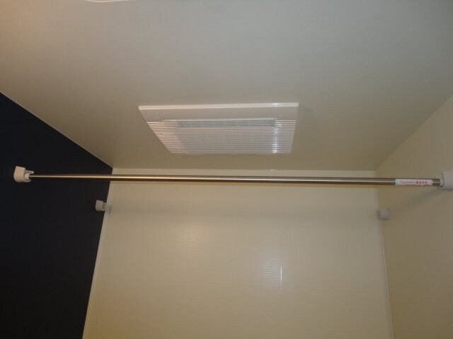 物件内観写真12　(浴室乾燥機)