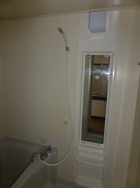 物件内観写真4　(風呂)