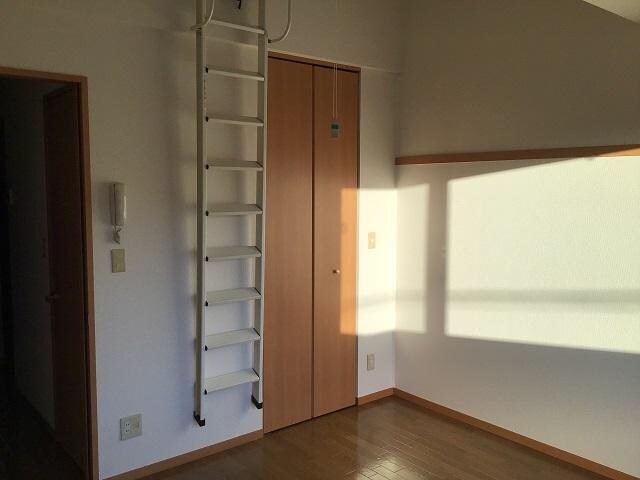 物件内観写真8　(その他部屋・スペース)