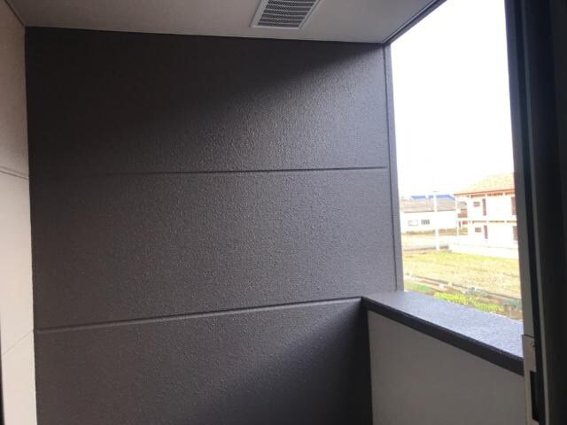 物件内観写真22　(東洋室ベランダ)