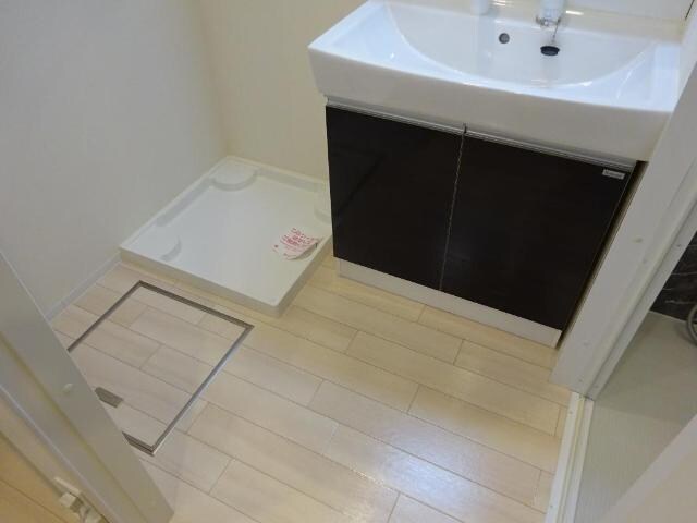 物件内観写真25　(脱衣所)