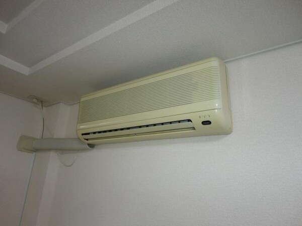 建物設備(エアコン)