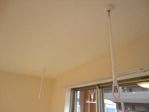 建物設備(室内物干し)