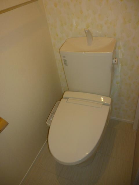 物件内観写真12　(トイレ)