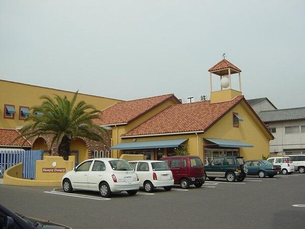 周辺環境(ハンプティーダンプティー福山曙店（雑貨店）まで900ｍ)