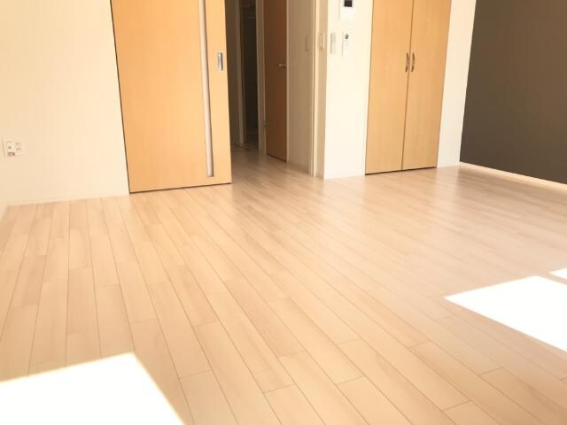 物件内観写真5　(洋室)