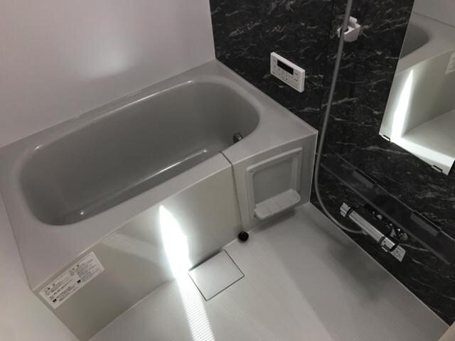 物件内観写真9　(バス／シャワールーム等)