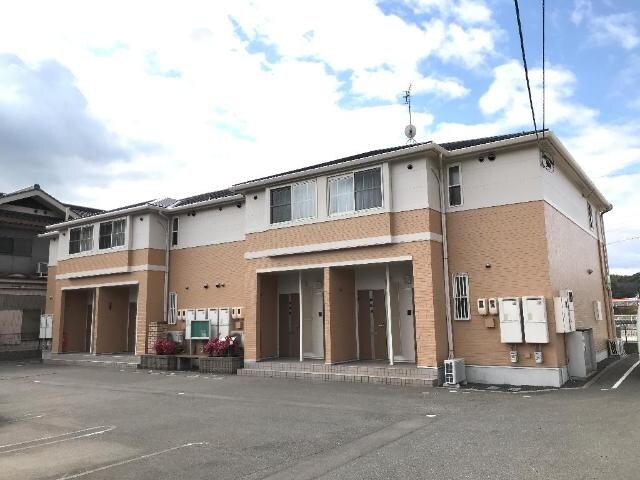 物件外観写真1　(外観写真（昼）)