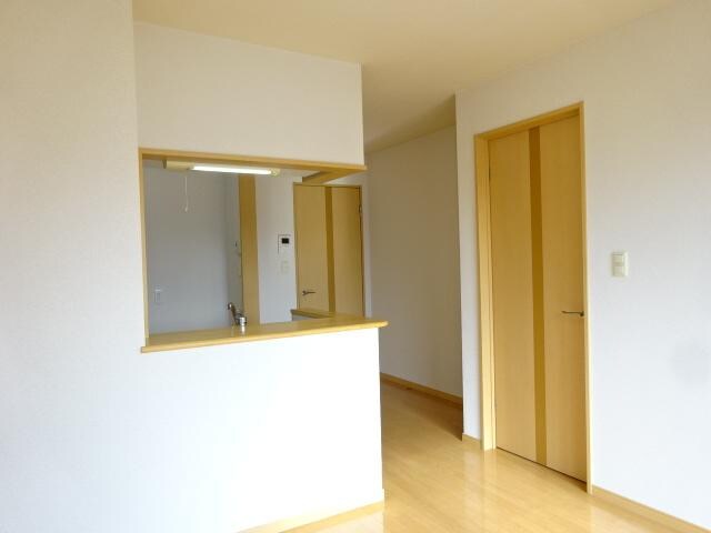 物件内観写真10　(リビング)