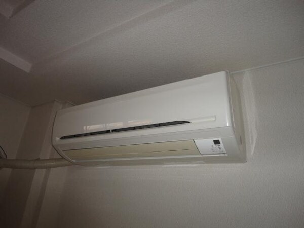 建物設備(エアコン)