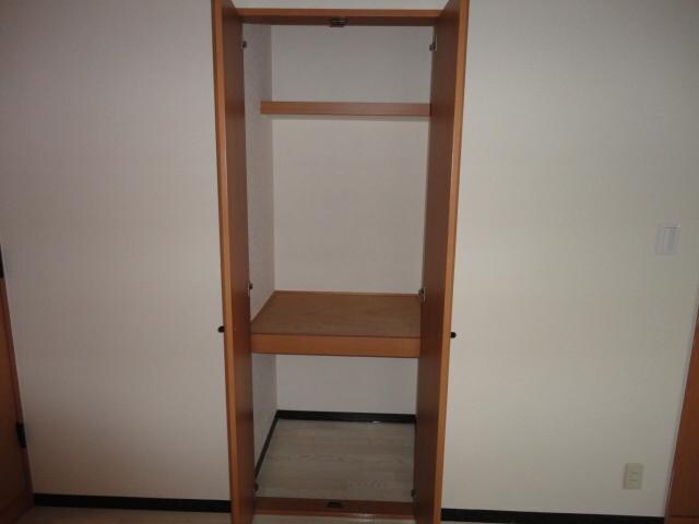 物件内観写真20　(収納)