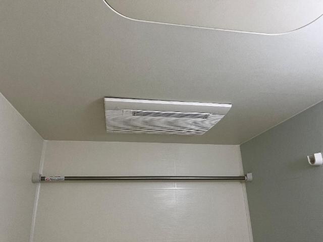 物件内観写真17　(浴室乾燥機)