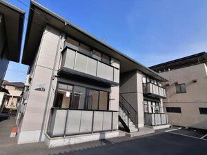 ヴィラパルクウカイ B棟外観写真