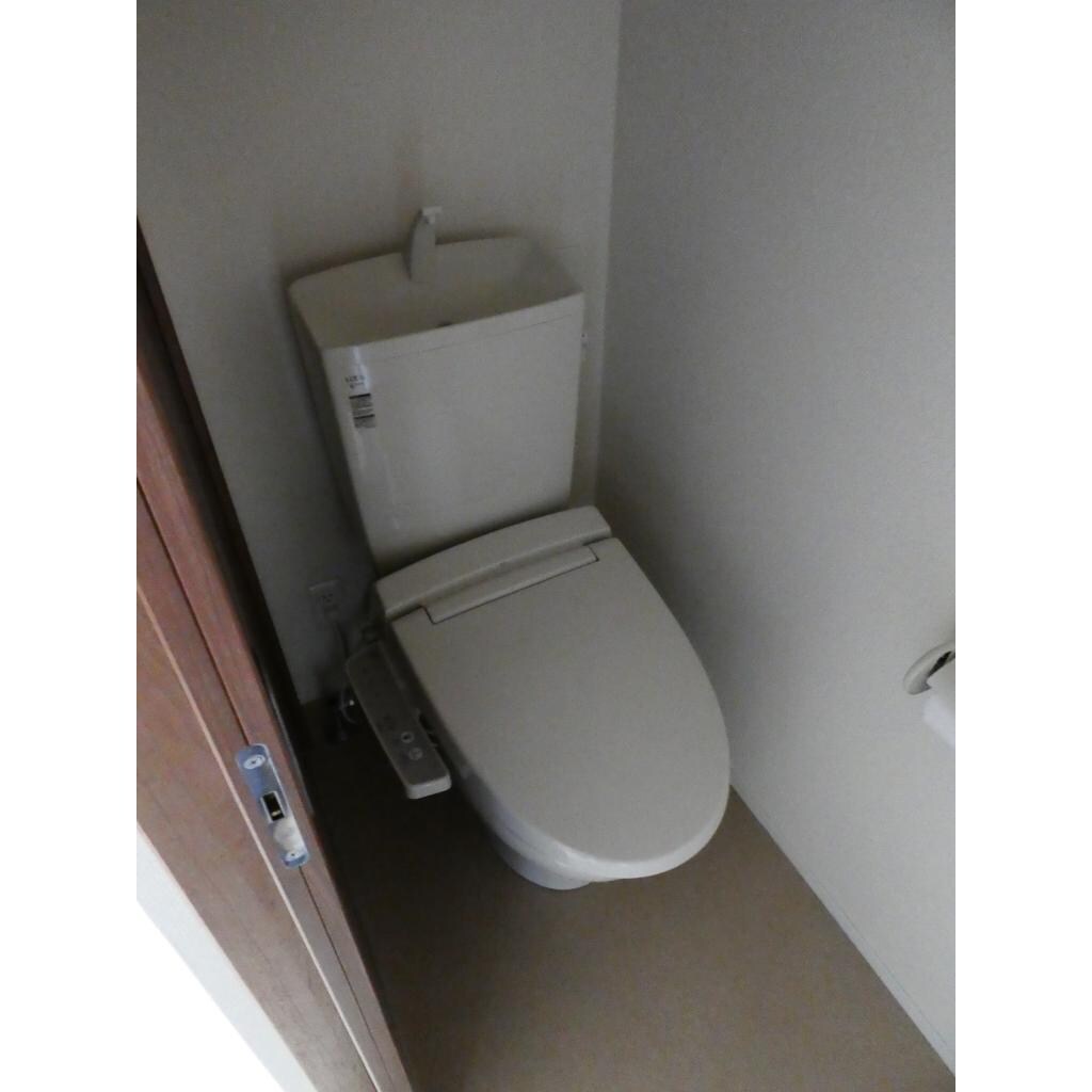 物件内観写真4　(トイレ)