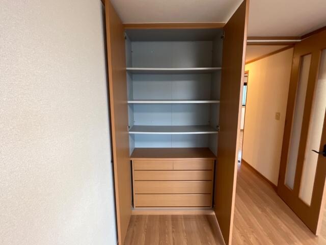 物件内観写真12　(LDKクローゼット)