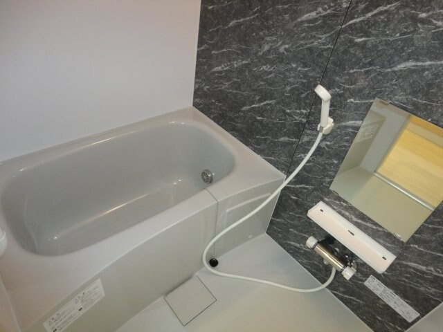 物件内観写真16　(バス（追い焚き付）)