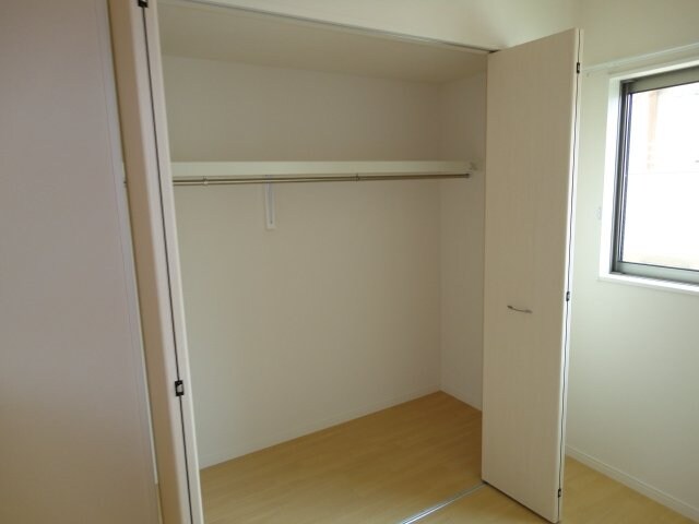 物件内観写真24　(クローゼット)