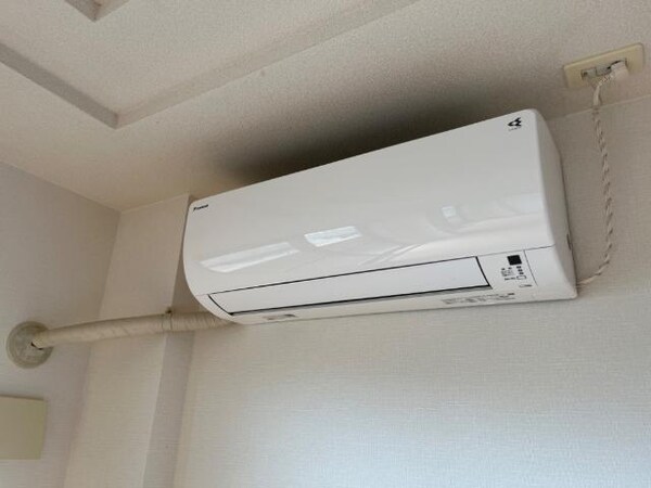 建物設備(エアコン)