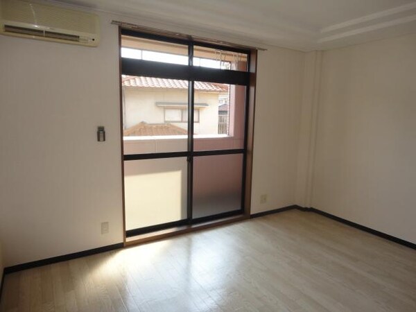 内装他(洋室（9.2帖）)