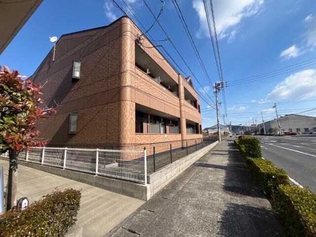 物件内観写真8　(外観写真（昼）)