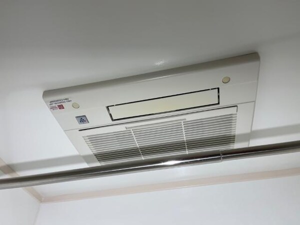 建物設備(浴室乾燥機)