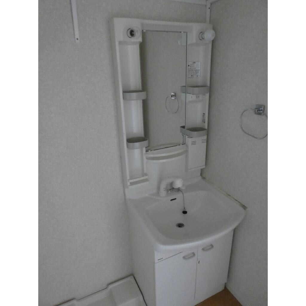 物件内観写真3　(洗面所)