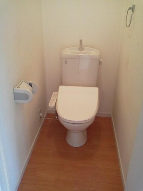 物件内観写真11　(トイレ)