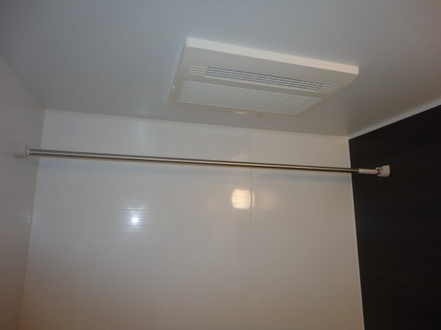 物件内観写真18　(浴室乾燥機)