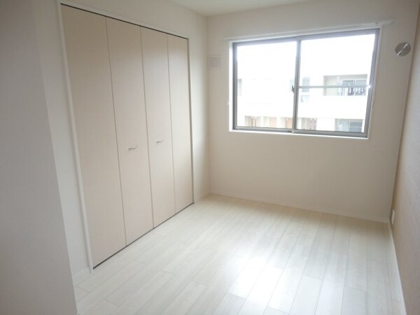 内装他(洋室（5.0帖）)