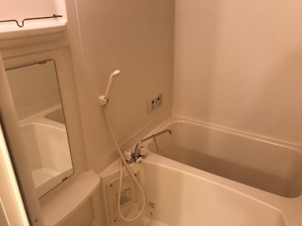 浴室(ユニットバス)